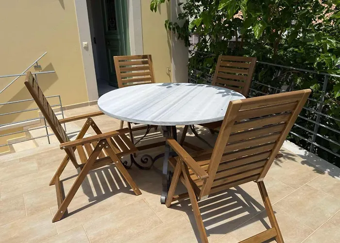 Designer Διαμέρισμα *